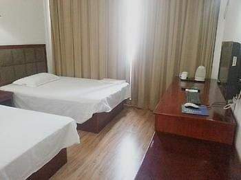 Wuhan Tianlun Holiday Hotel Buitenkant foto